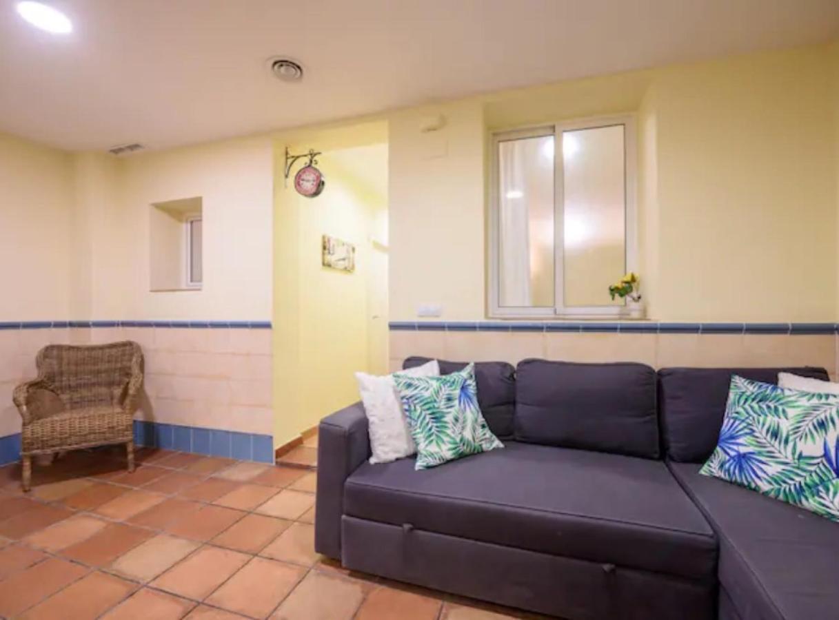 Ramblasrentals Chic & Spacious Flat Pool Table 15M Ramblas - Parking - Wifi Барселона Экстерьер фото