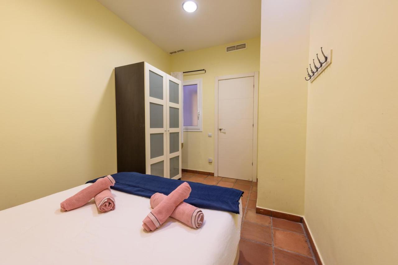 Ramblasrentals Chic & Spacious Flat Pool Table 15M Ramblas - Parking - Wifi Барселона Экстерьер фото